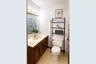 705 E Edgelawn Drive, Plano, IL 60545 - Photo 21