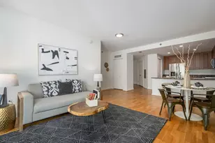 160 E Illinois St, Chicago, IL 60611 - Photo 3
