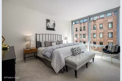160 E Illinois Street #901, Chicago, IL 60611 - Photo 7