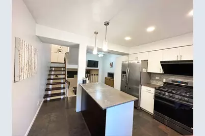 1673 Cove Court, Naperville, IL 60565 - Photo 5