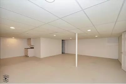 8641 Pearson Drive, Darien, IL 60561 - Photo 25