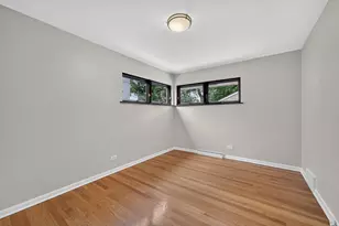 392 Windsor Ave, Glen Ellyn, IL 60137 - Photo 21