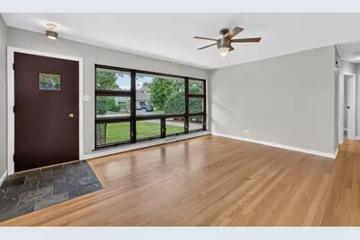 392 Windsor Avenue, Glen Ellyn, IL 60137 - Photo 5