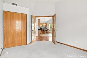 624 Kresswood Dr, McHenry, IL 60050 - Photo 13