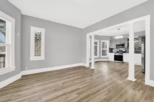 319 N Hickory St, Joliet, IL 60435 - Photo 7