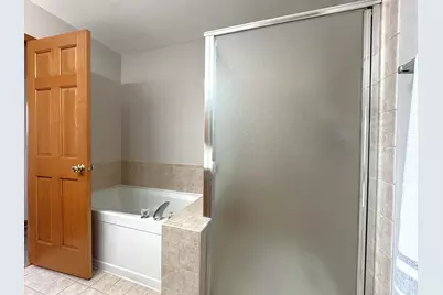 2460 Georgetown Circle, Aurora, IL 60503 - Photo 15