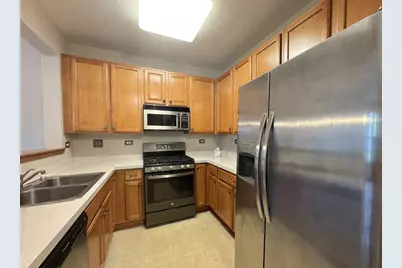 2460 Georgetown Circle, Aurora, IL 60503 - Photo 7