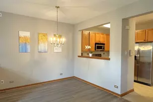 2460 Georgetown Cir, Aurora, IL 60503 - Photo 5