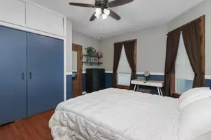 609 E Market St, Bloomington, IL 61701 - Photo 17