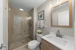 1737 W Division St, Chicago, IL 60622 - Photo 15