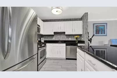545 N Dearborn Street #W2108, Chicago, IL 60654 - Photo 5