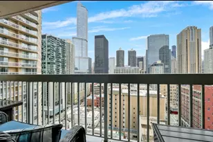 545 N Dearborn St, Chicago, IL 60654 - Photo 17