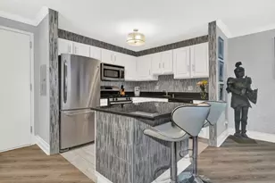 545 N Dearborn St, Chicago, IL 60654 - Photo 7
