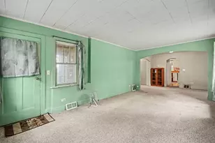 1428 N Cedar Lake Rd, Round Lake Beach, IL 60073 - Photo 7