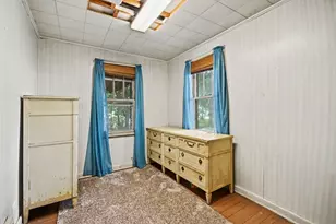 1428 N Cedar Lake Rd, Round Lake Beach, IL 60073 - Photo 11