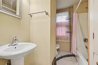 1428 N Cedar Lake Road, Round Lake Beach, IL 60073 - Photo 9