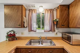 45 Willow Cir, Cary, IL 60013 - Photo 15