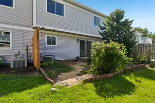 45 Willow Cir, Cary, IL 60013 - Photo 31