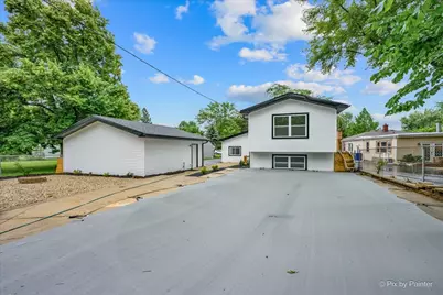 18172 W Twin Lakes Boulevard, Grayslake, IL 60030 - Photo 35