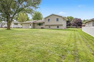 10 Imperial Dr, Streator, IL 61364 - Photo 29
