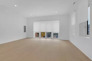 505 W Elm Ave, Chicago, IL 60610 - Photo 51