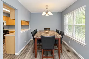 700 Savannah Ln, Crystal Lake, IL 60014 - Photo 5