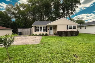 3603 Kirchoff Rd, Rolling Meadows, IL 60008 - Photo 1