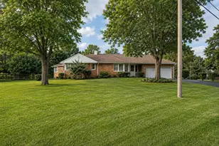 4N015 Kenwood Ave, West Chicago, IL 60185 - Photo 1
