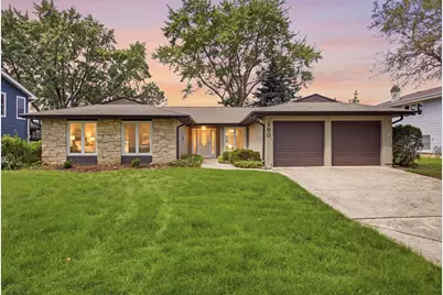 190 S Circle Avenue, Bloomingdale, IL 60108 - Photo 1