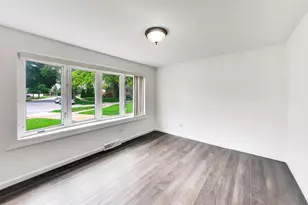 10128 Parke Ave, Oak Lawn, IL 60453 - Photo 17