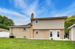 10128 Parke Ave, Oak Lawn, IL 60453 - Photo 39