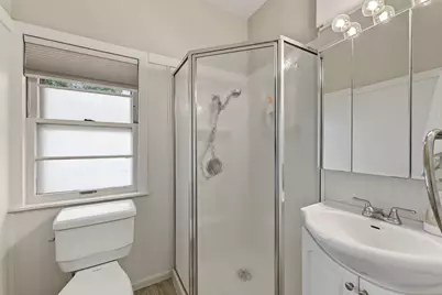 5601 Lee Avenue, Downers Grove, IL 60516 - Photo 21