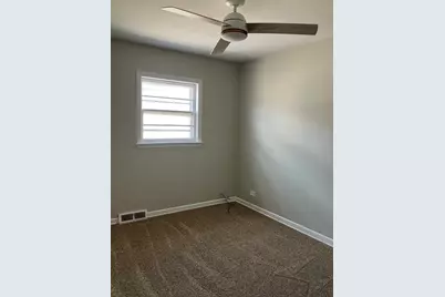 1409 W Le Moyne Street #1409, Melrose Park, IL 60160 - Photo 9