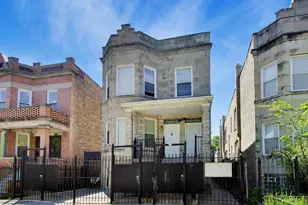 736 N Spaulding Ave, Chicago, IL 60624 - Photo 1