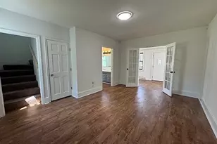 526 N 8th St, Rochelle, IL 61068 - Photo 3