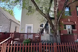 3004 S Loomis St, Chicago, IL 60608 - Photo 1
