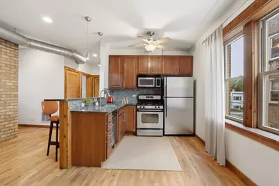 4104 N Mozart Street #2W, Chicago, IL 60618 - Photo 5
