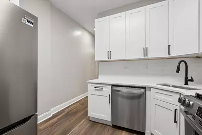 2405 W McLean Avenue #1, Chicago, IL 60647 - Photo 9