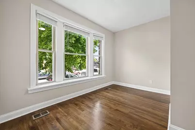 2405 W McLean Avenue #1, Chicago, IL 60647 - Photo 3