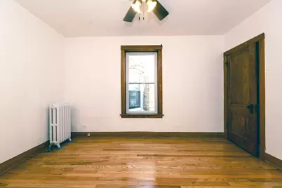 5104 W Hutchinson Street #2, Chicago, IL 60641 - Photo 9