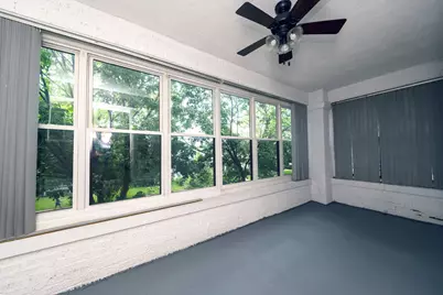 5104 W Hutchinson Street #2, Chicago, IL 60641 - Photo 7