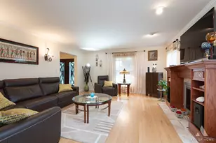 349 Tioga Trail, Wood Dale, IL 60191 - Photo 7