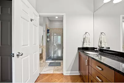 2033 W Division Street #3, Chicago, IL 60622 - Photo 17