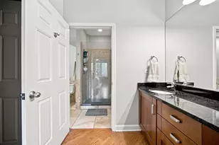 2033 W Division St, Chicago, IL 60622 - Photo 17