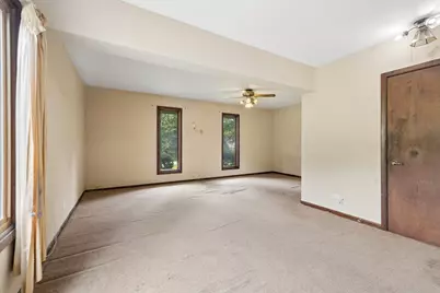 7239 Great Hill Road, Crystal Lake, IL 60012 - Photo 13