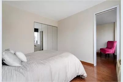 1360 N Sandburg Terrace #1106C, Chicago, IL 60610 - Photo 13