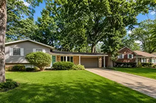 49 Briarcliff Rd, Montgomery, IL 60538 - Photo 1