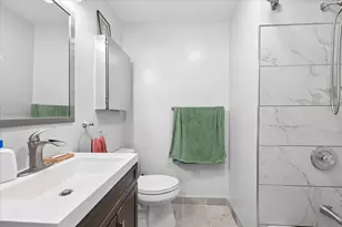 5701 N Sheridan Rd, Chicago, IL 60660 - Photo 13