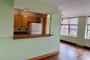 655 W Irving Park Rd, Chicago, IL 60613 - Photo 7