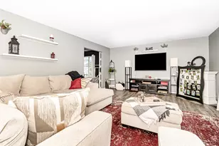 1308 Burns Ct, Minooka, IL 60447 - Photo 11